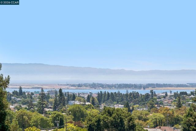 4075 Norton Ave, Oakland, CA 94602