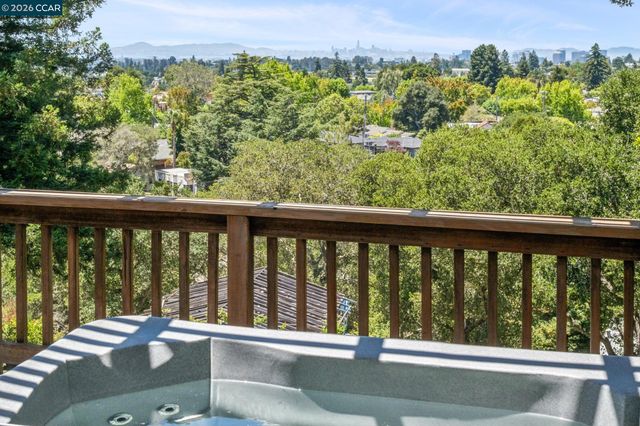 4075 Norton Ave, Oakland, CA 94602