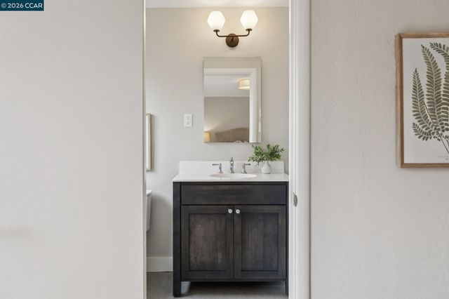 4075 Norton Ave, Oakland, CA 94602