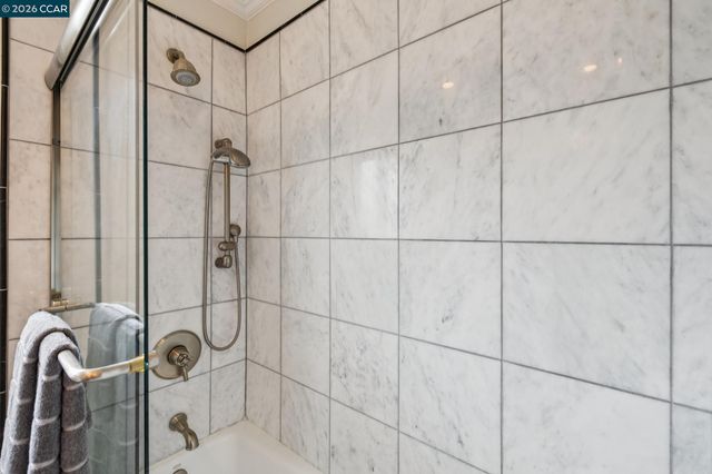 4075 Norton Ave, Oakland, CA 94602