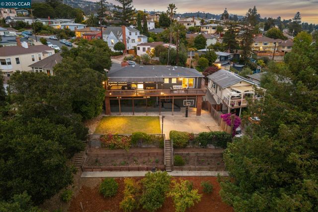 4075 Norton Ave, Oakland, CA 94602