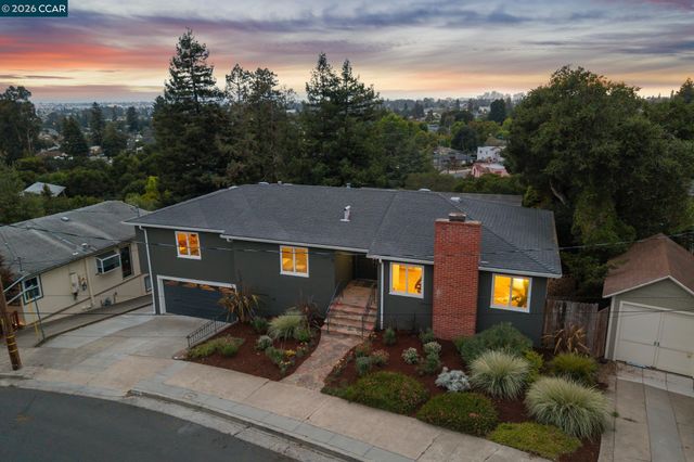 4075 Norton Ave, Oakland, CA 94602