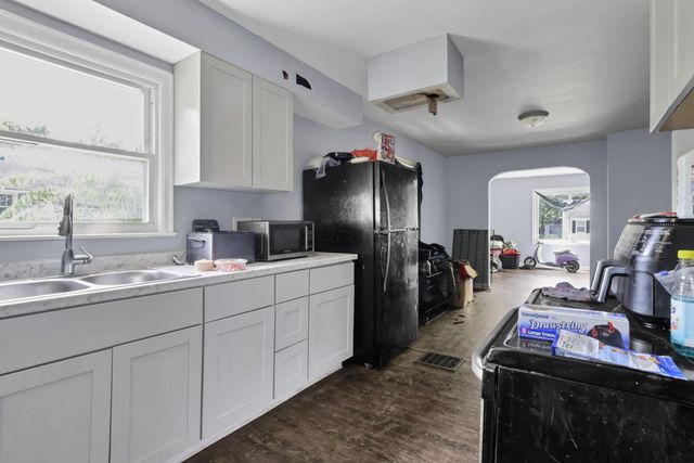 2688 Mcguffey Road, Columbus, OH 43211