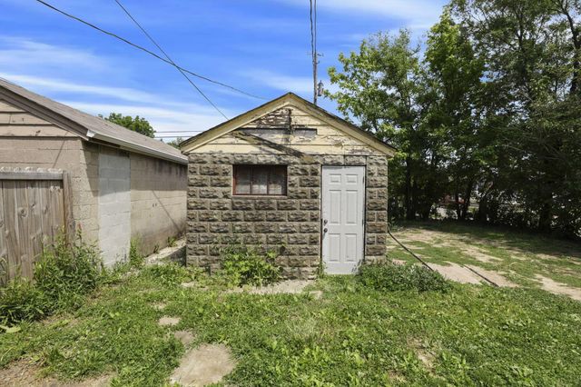 2688 Mcguffey Road, Columbus, OH 43211