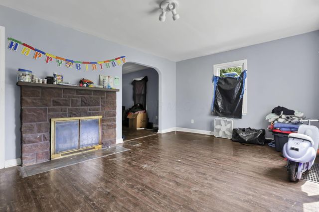 2688 Mcguffey Road, Columbus, OH 43211