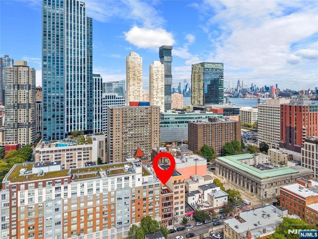 104 York Street 2B, Jersey City, NJ 07302