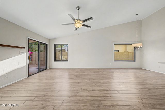 5347 E GREENWAY Street, Mesa, AZ 85205