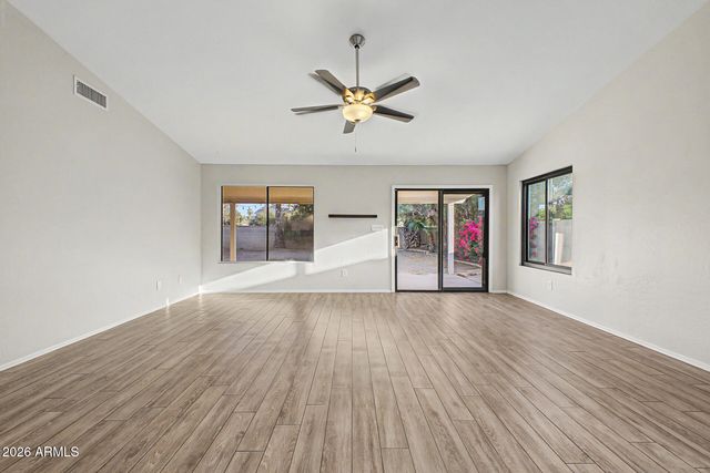 5347 E GREENWAY Street, Mesa, AZ 85205