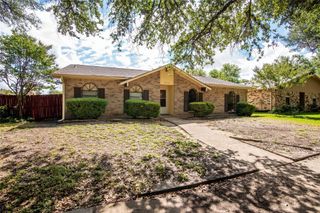 5614 Christie Lane, Garland, TX 75044