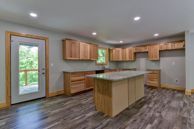 25173 Farm Road 1266, Shell Knob, MO 65747