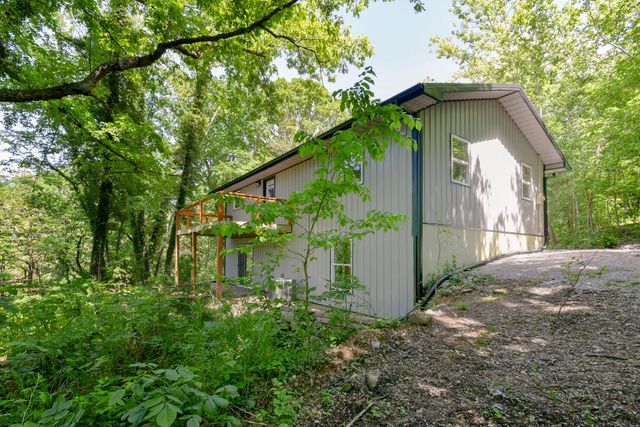 25173 Farm Road 1266, Shell Knob, MO 65747