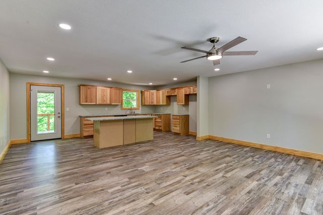 25173 Farm Road 1266, Shell Knob, MO 65747