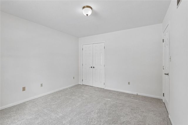 3233 Greentree Circle, Neshannock Twp, PA 16105