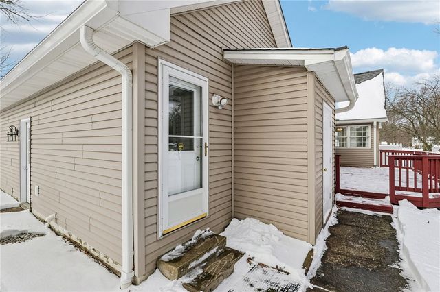 3233 Greentree Circle, Neshannock Twp, PA 16105