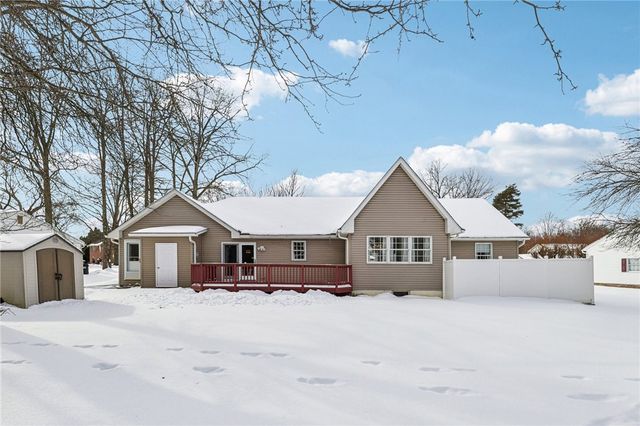 3233 Greentree Circle, Neshannock Twp, PA 16105