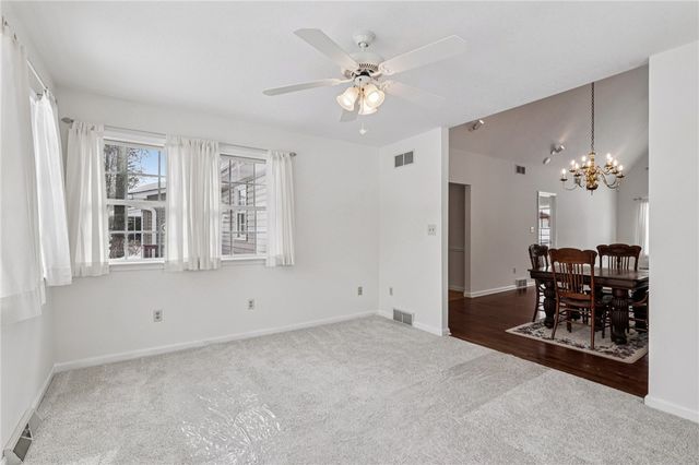 3233 Greentree Circle, Neshannock Twp, PA 16105