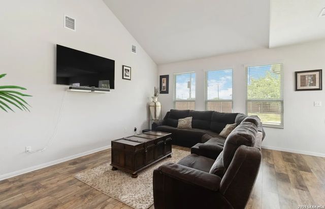 934 Tenby Castle, New Braunfels, TX 78130