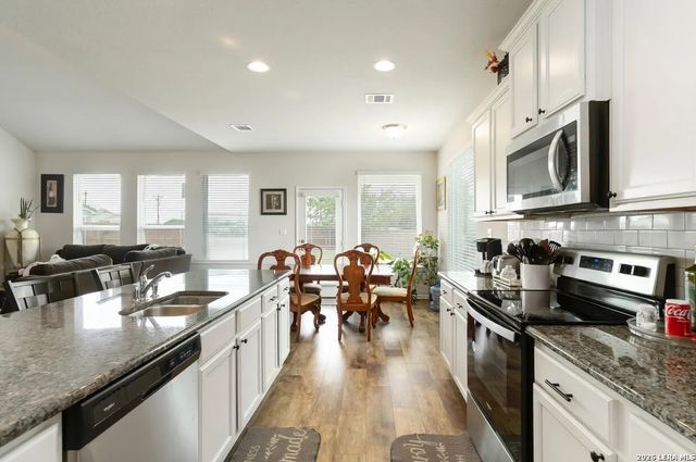 934 Tenby Castle, New Braunfels, TX 78130