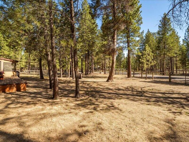 1764 Lariat, La Pine, OR 97739
