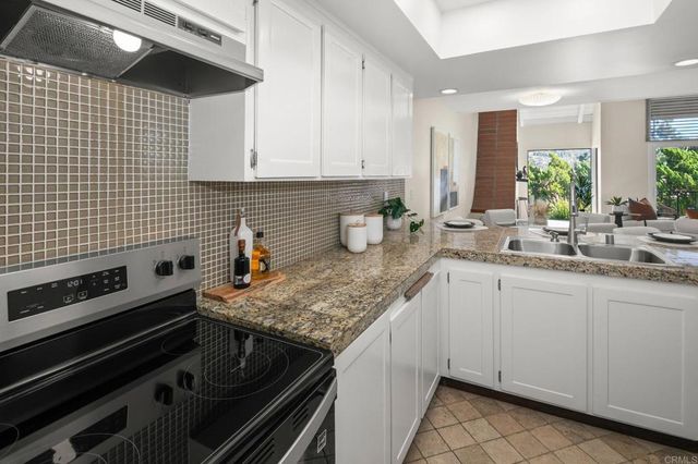 1939 Alga Road A, Carlsbad, CA 92009