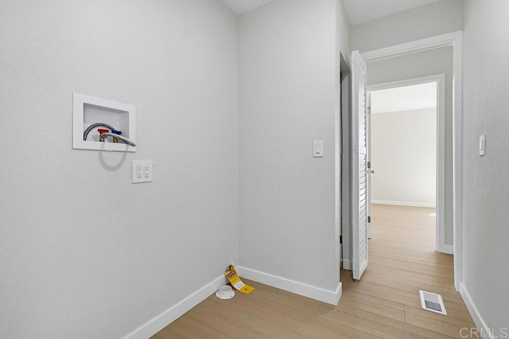 Image 12 of property listing at 2400 Alpine Blvd #8, Alpine, CA 91901