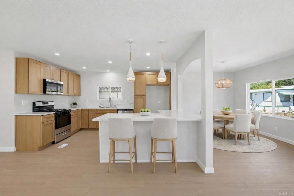 Image 4 of property listing at 2400 Alpine Blvd #8, Alpine, CA 91901