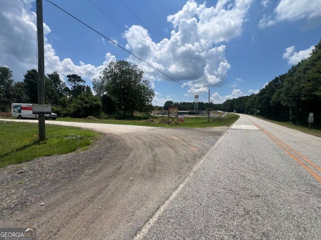 83 Gum Creek Airport Road, Roopville, GA 30170