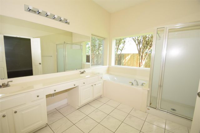 6327 Merona Lane, Houston, TX 77041