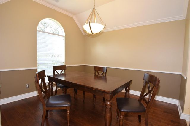 6327 Merona Lane, Houston, TX 77041
