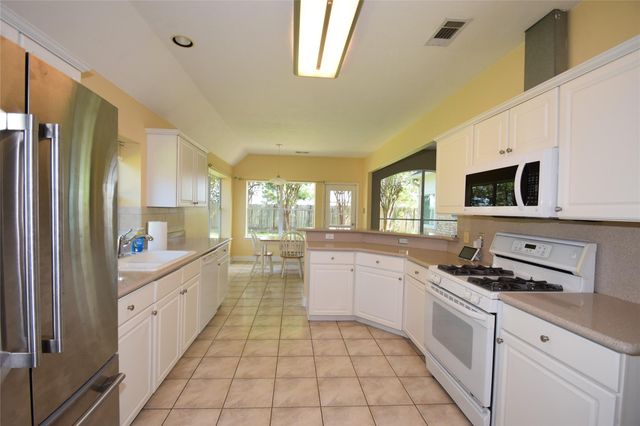 6327 Merona Lane, Houston, TX 77041