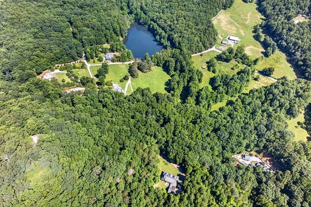 408 Mountain Creek Way, Ellijay, GA 30536