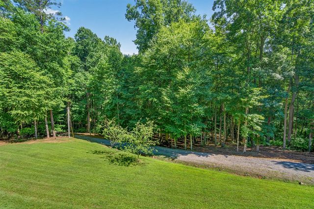 408 Mountain Creek Way, Ellijay, GA 30536
