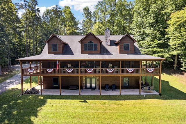 408 Mountain Creek Way, Ellijay, GA 30536