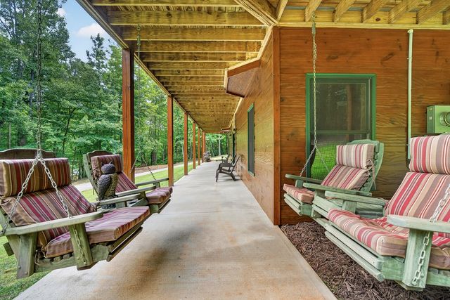 408 Mountain Creek Way, Ellijay, GA 30536