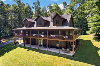 408 Mountain Creek Way, Ellijay, GA 30536