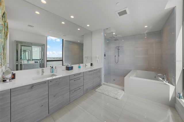 2103 BAYSHORE BOULEVARD 1701, Tampa, FL 33606