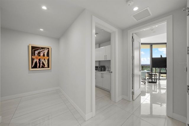 2103 BAYSHORE BOULEVARD 1701, Tampa, FL 33606