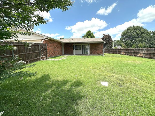 491 Clear Creek Lane, Coppell, TX 75019