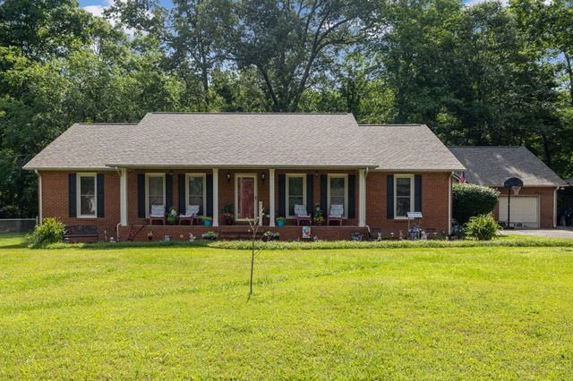 2117 Safe Haven Cir, Estill Springs, TN 37330