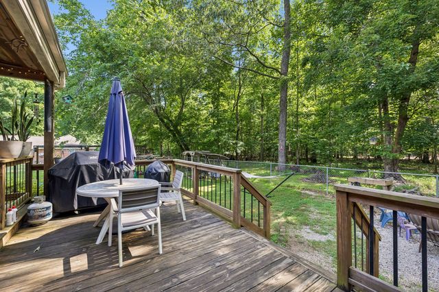 2117 Safe Haven Cir, Estill Springs, TN 37330