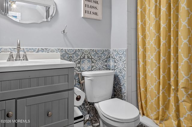 92 Embury Avenue, Ocean Grove, NJ 07756