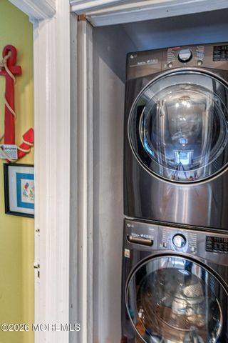 92 Embury Avenue, Ocean Grove, NJ 07756