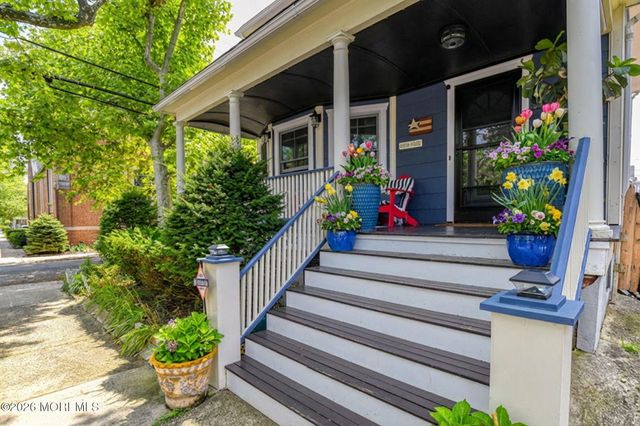 92 Embury Avenue, Ocean Grove, NJ 07756