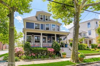 92 Embury Avenue, Ocean Grove, NJ 07756