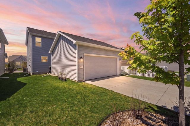 813 Feather Sound Drive, Verona, WI 53593