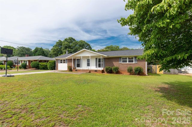 755 Emorywood Lane, Rock Hill, SC 29730