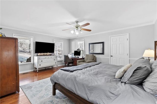 4731 Steeplechase Lane, Flowery Branch, GA 30542