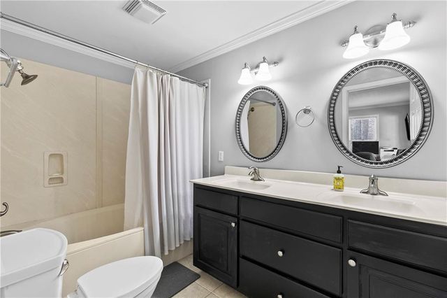 4731 Steeplechase Lane, Flowery Branch, GA 30542