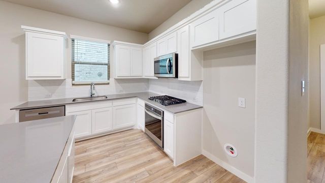 1323 Great Sand Dune Street, Royse City, TX 75189