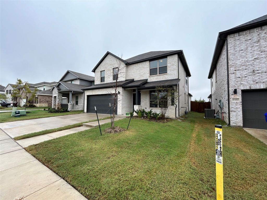1323 Great Sand Dune Street, Royse City, TX 75189